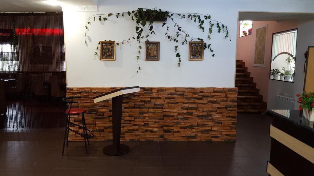 Astina Hotel อัสตานา ภายนอก รูปภาพ